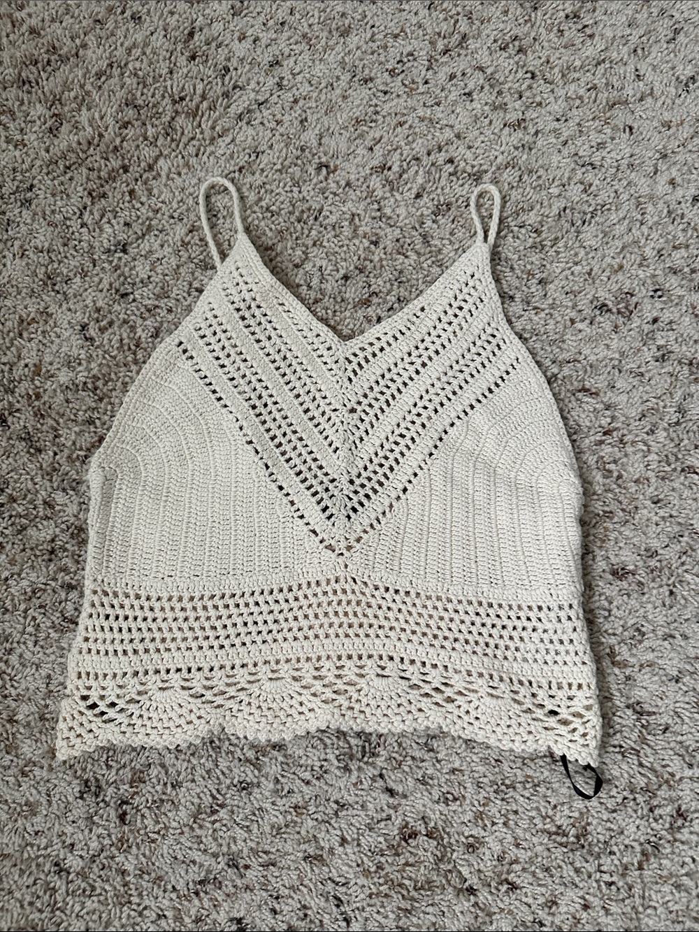 Forever 21 Cream Crochet V-Neck Spaghetti Strap Tank